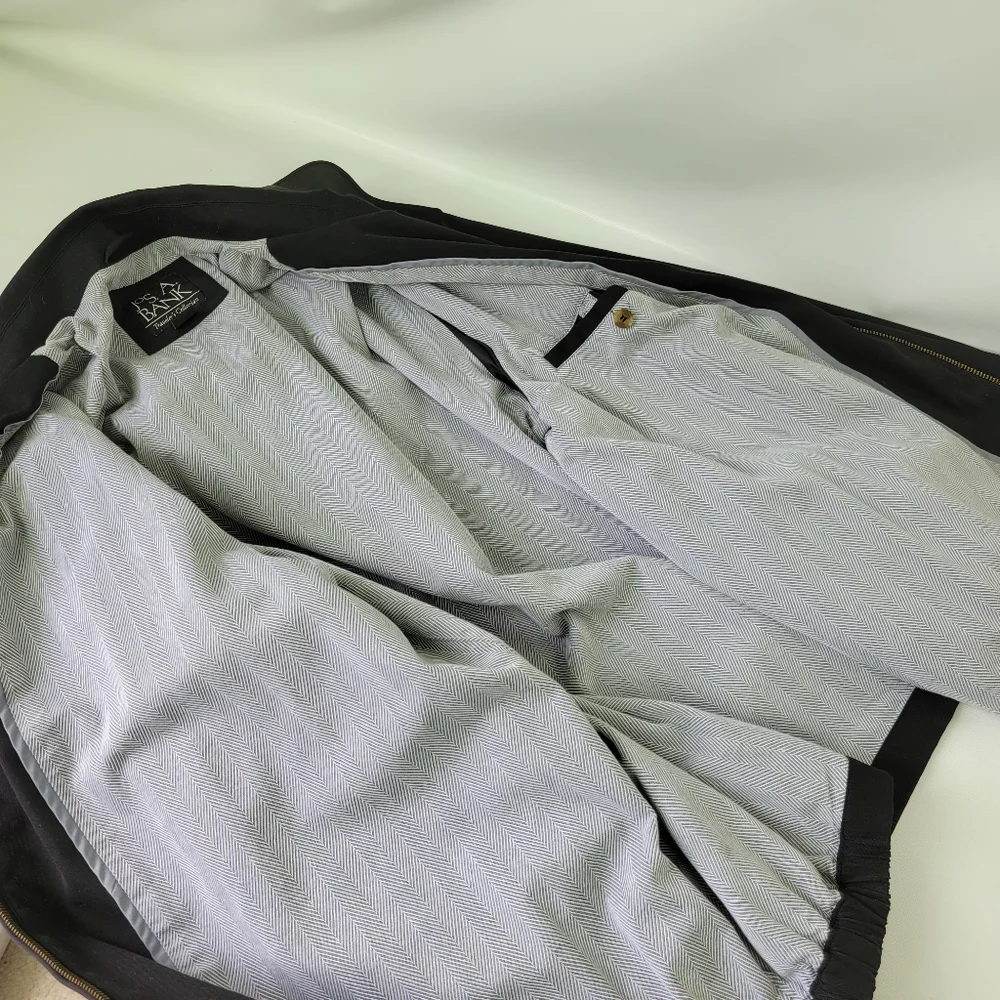 Jos. A. Bank Jacket Fully Lined With 100% Cotton Sz XL